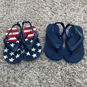 Toddler strapped flip flops
